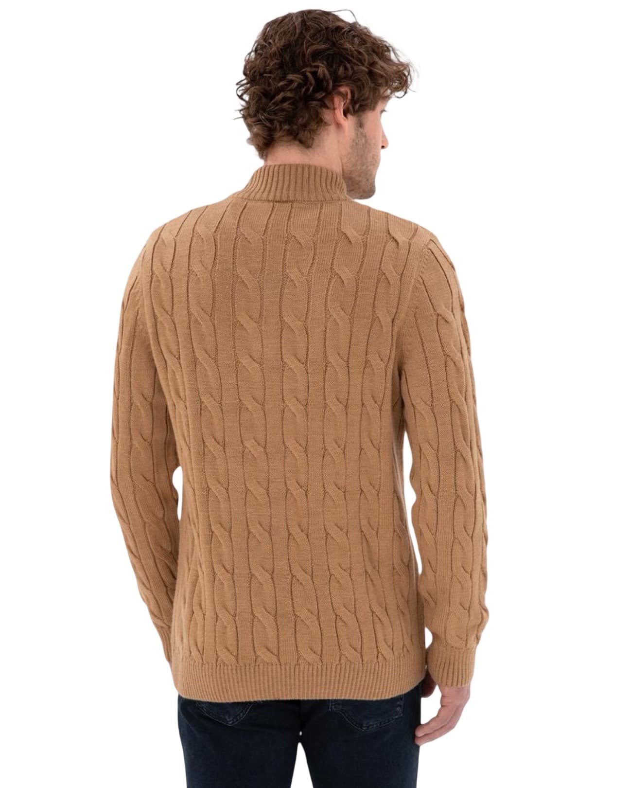 Men’s Half-Zip Cable Knit Sweater