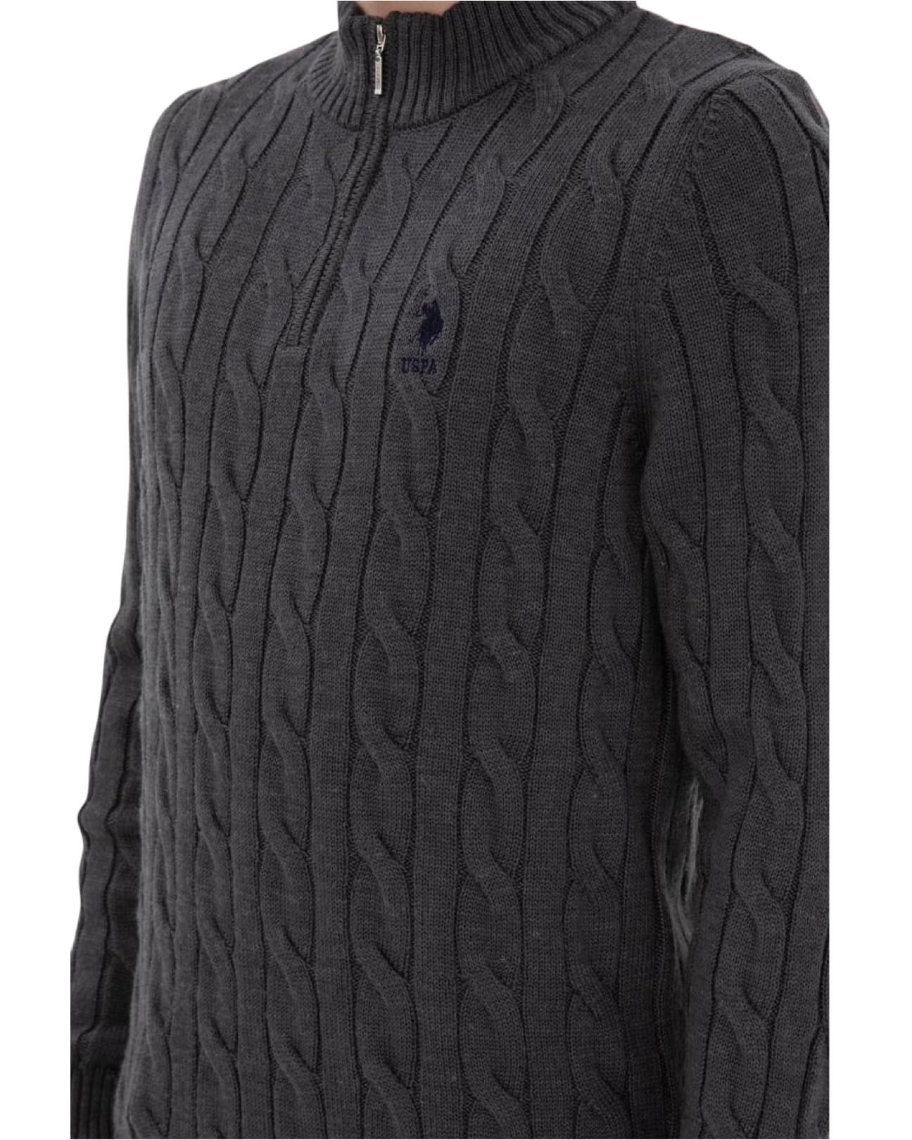 Men’s Half-Zip Cable Knit Sweater